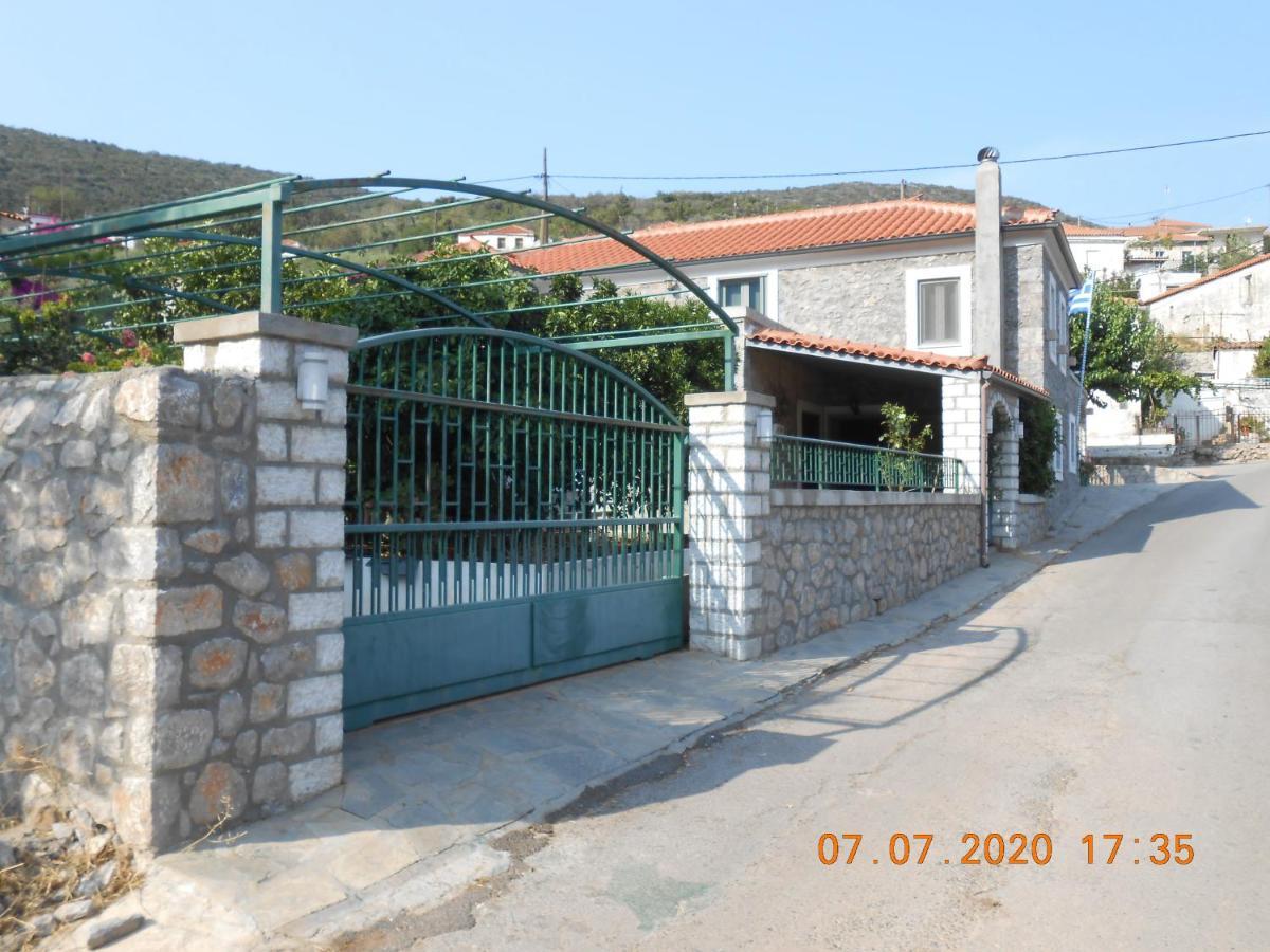 Lakonian Home Ierakas Екстериор снимка